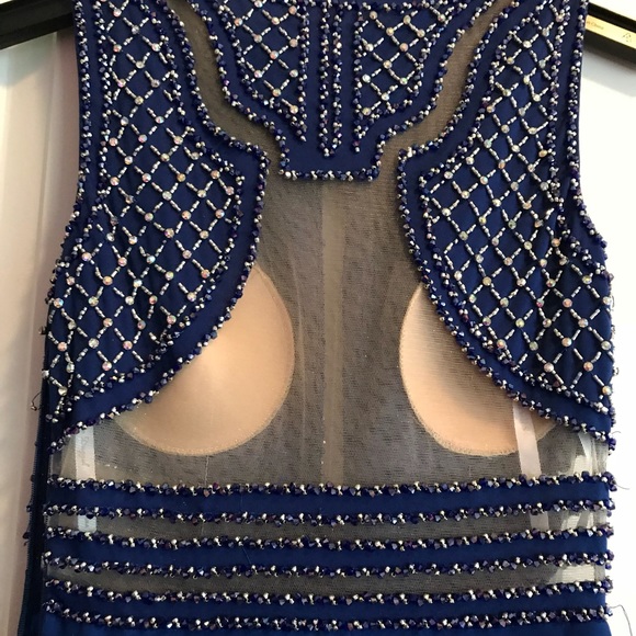 *Like New* Mac Duggal Prom Dress - Picture 3 of 6